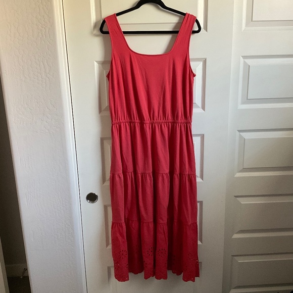 Talbots Tiered Maxi Dress with Cutout Floral Hem - Size Large - Picture 1 of 6
